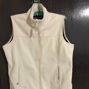 Wind River Ladies Vest Size Large NEW WITHOUT TAGS